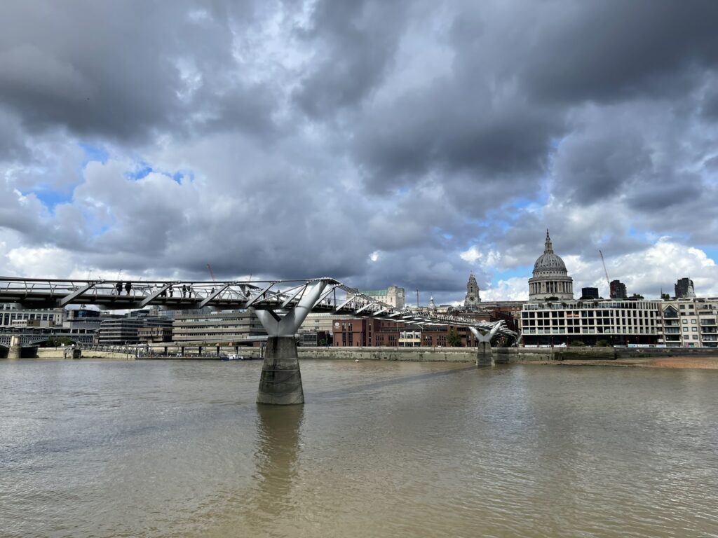 Tower Bridge to Battersea Power Station